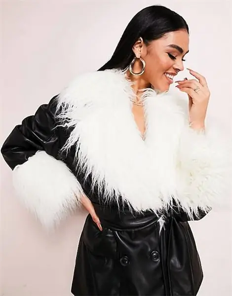 Куртка с воротником и манжетами из овчины ASOS, 65 фунтов стерлингов Куртка с воротником и манжетами из овчины ASOS, 65 фунтов стерлингов