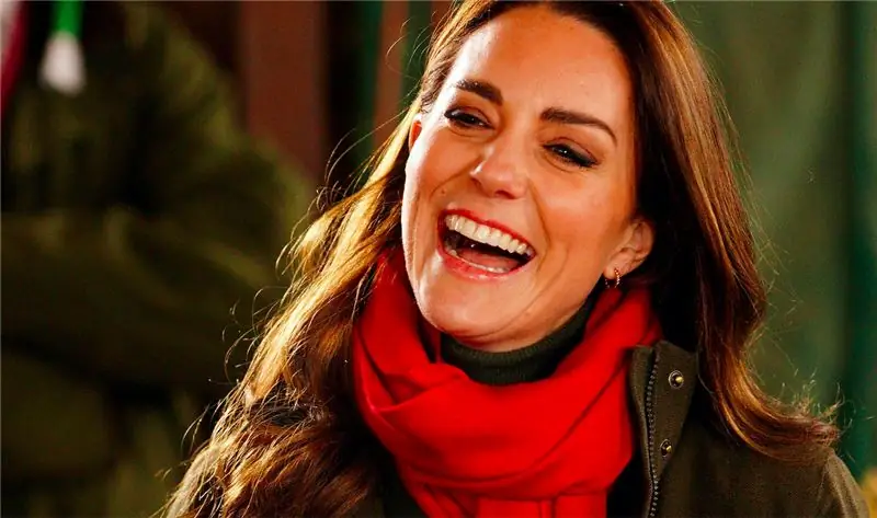 «С Кейт я никогда не испытывал ничего подобного»: каково это на самом деле, когда Кейт Миддлтон носит ваши модели