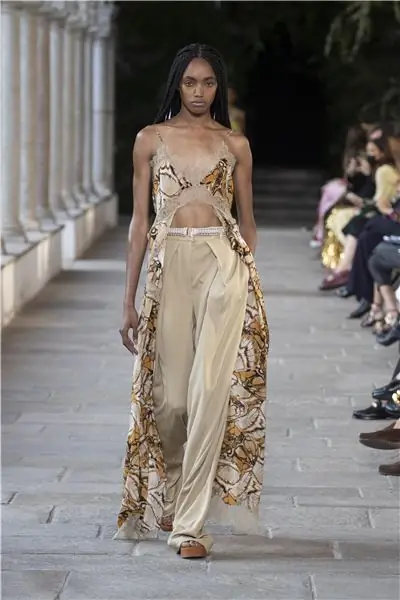 Альберта Ферретти SS22 Альберта Ферретти SS22
