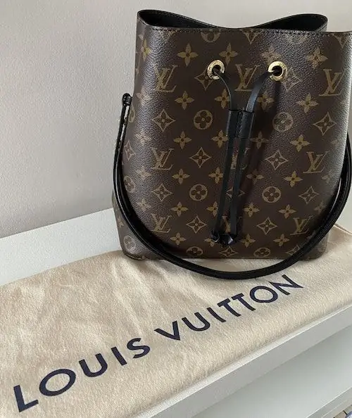 Сумка-мешок Louis Vuitton Neo Noe, 900 фунтов стерлингов