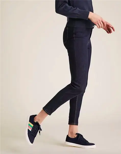 M&S, кроссовки со шнуровкой и лентами, 29,50 фунтов стерлингов