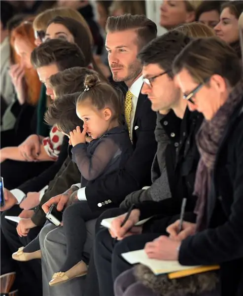 Модные образы Front Row на Неделе моды в Нью-Йорке Модные образы Front Row на Неделе моды в Нью-Йорке