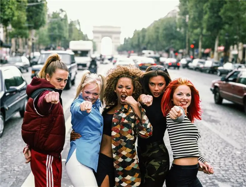 Виктория Бекхэм намекает на воссоединение Spice Girls