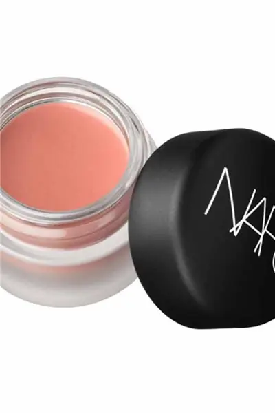 Лак для губ NARS в Chelsea Girls, £17,50