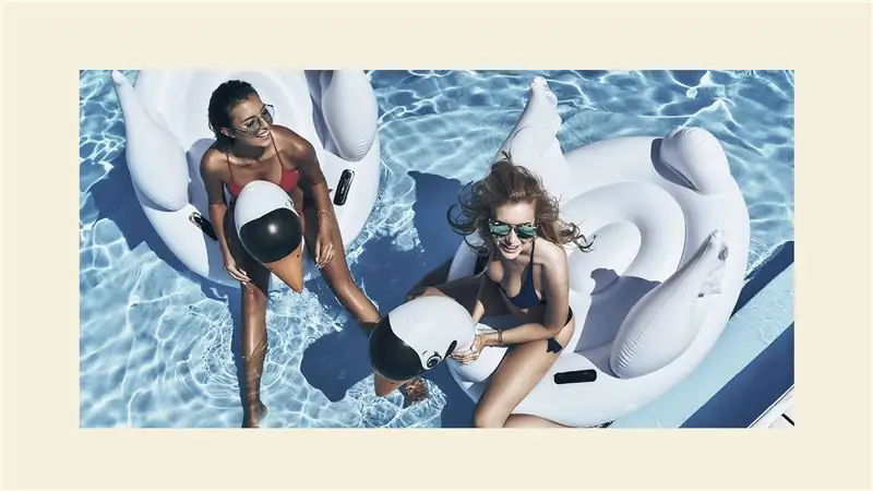 Как быть праздничным клише