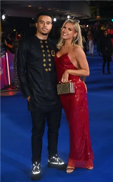 Хлоя Берроуз и Тоби Аромоларан из Love Island явно не в ладах