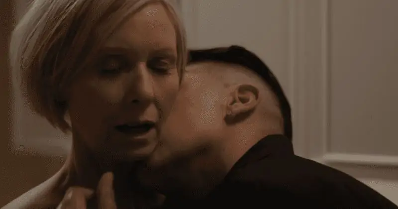 И просто так: все самые смешные реакции на эту сцену с Че и Мирандой