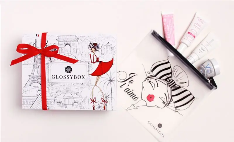 Получите скидку 20% на коробку Glossybox Limited Edition «Vive La France»
