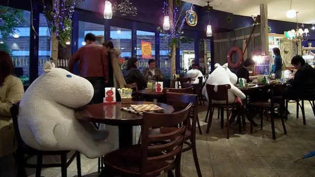 Moomin Restaurants and Barbecues For One: добро пожаловать в растущую японскую столовую для одиноких
