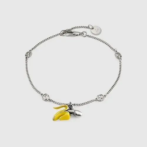 Gucci, браслет Interlocking G с бананом, 310 фунтов стерлингов Gucci, браслет Interlocking G с бананом, 310 фунтов стерлингов