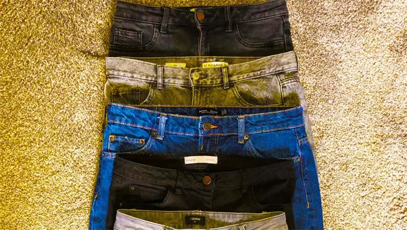 Картинка, которая резюмирует самую раздражающую вещь в покупке джинсов