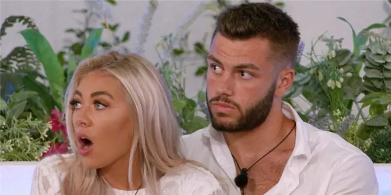 Пейдж Терли и Финли Тэпп из Love Island только что обыграли Сианнис Фадж и Люка Т