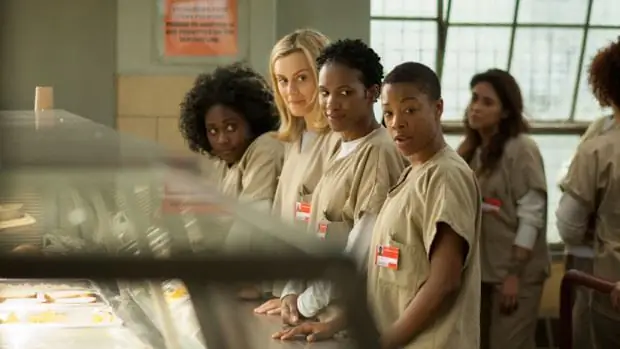 An Orange Is The New Black Diner открывается в Сингапуре и превращает тюремную еду в изысканную кухню