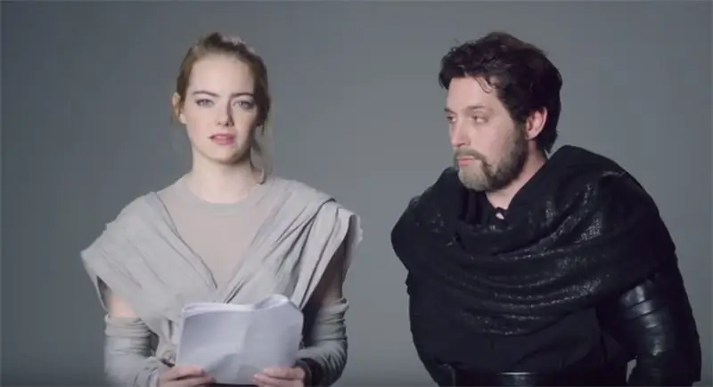 Смотрите прослушивание Эммы Стоун LOL Star Wars (с Дейзи Ридли и Джоном Бойегой)