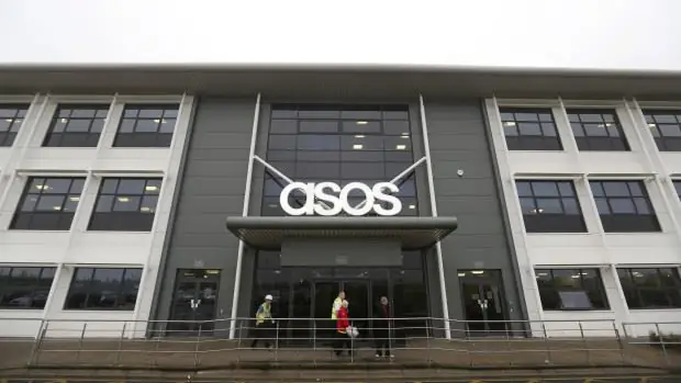 Веб-сайт ASOS не работает из-за сильного пожара на их складе