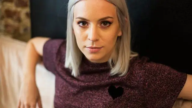 Gemma Styles: сложная связь между социальными сетями и моим настроением
