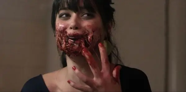 Body Horror 'Dead Shadows' мутирует в новых образах