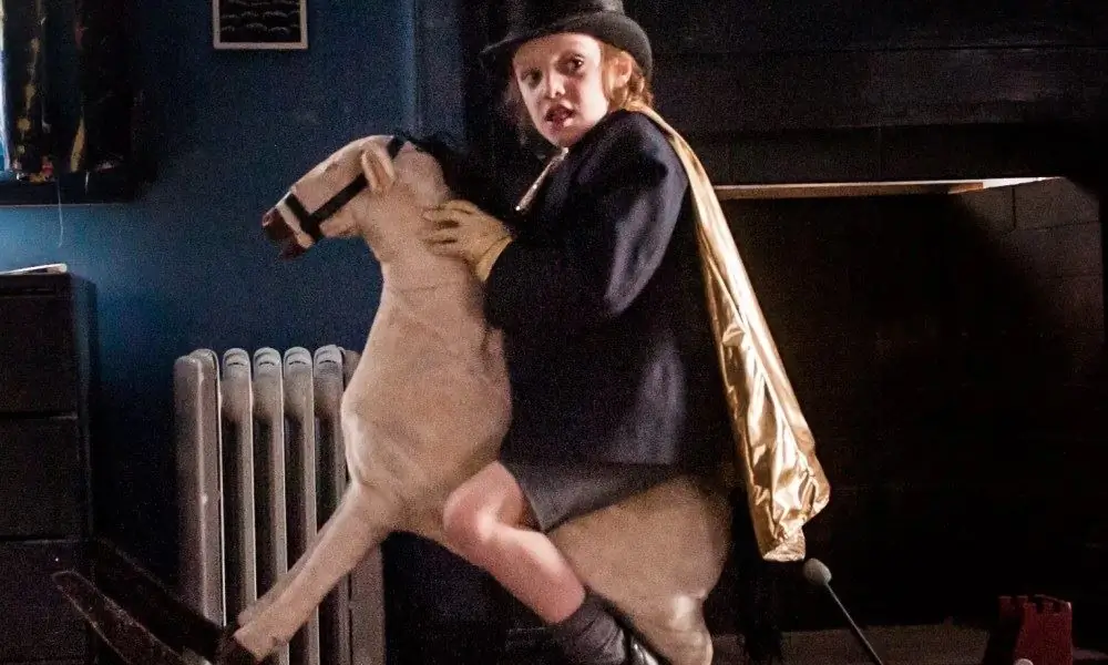 Клипы 'The Babadook' преследуют британский релиз
