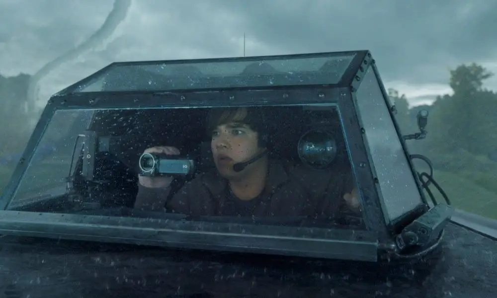 Короткометражка «Into the Storm», телевизионные ролики и новые изображения