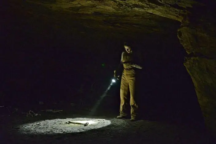 Demon Hole' станет забавным возвратом в 80-е