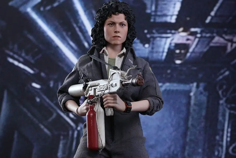 Hot Toys выпустит Be
