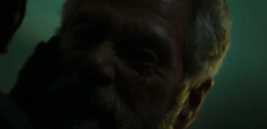 Новый клип «Don’t Breathe» раскрывает коварную злобность Стивена Лэнга