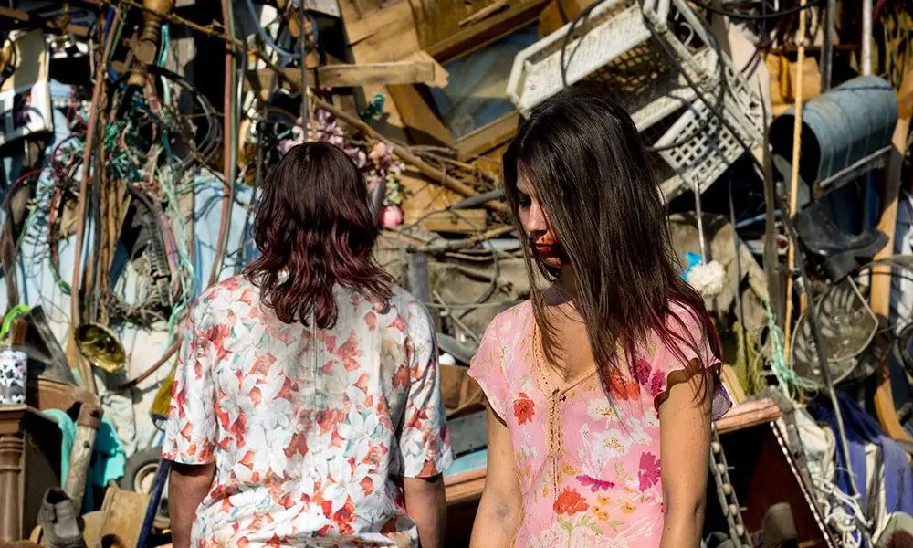 [TIFF Review] Знакомый «Les Affamés» («Ненасытный»), по крайней мере, содержит интересных зомби