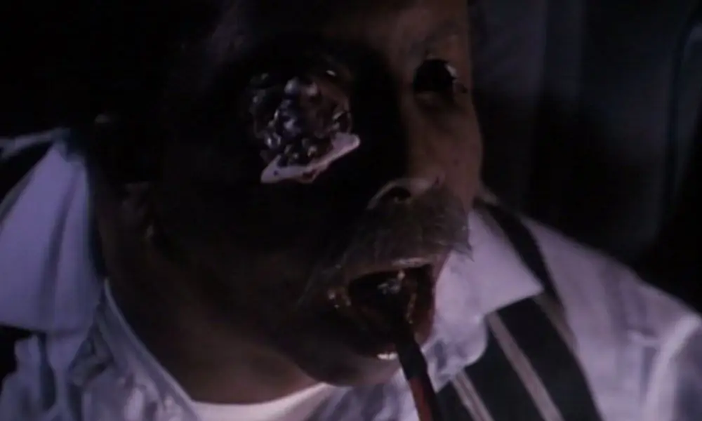 [Убийство недели] Larry the Larvae Attacks в «Silent Night, Deadly Night 5»