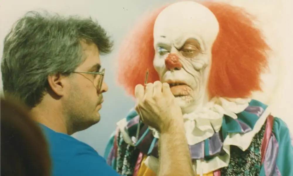 Оригинальный визажист Pennywise делится мыслями о новом макияже и новых «ИТ»