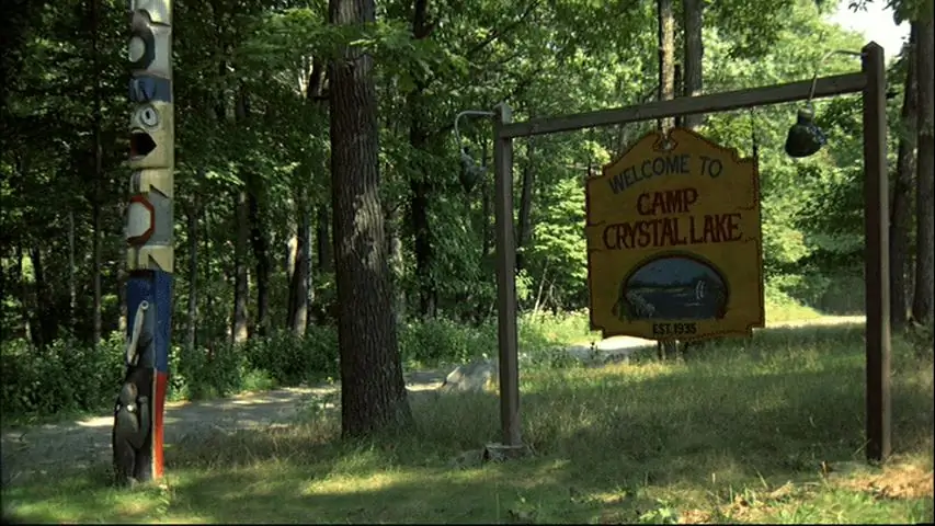 Последний шанс получить билеты на апрельский тур по кемпингу Friday the 13th