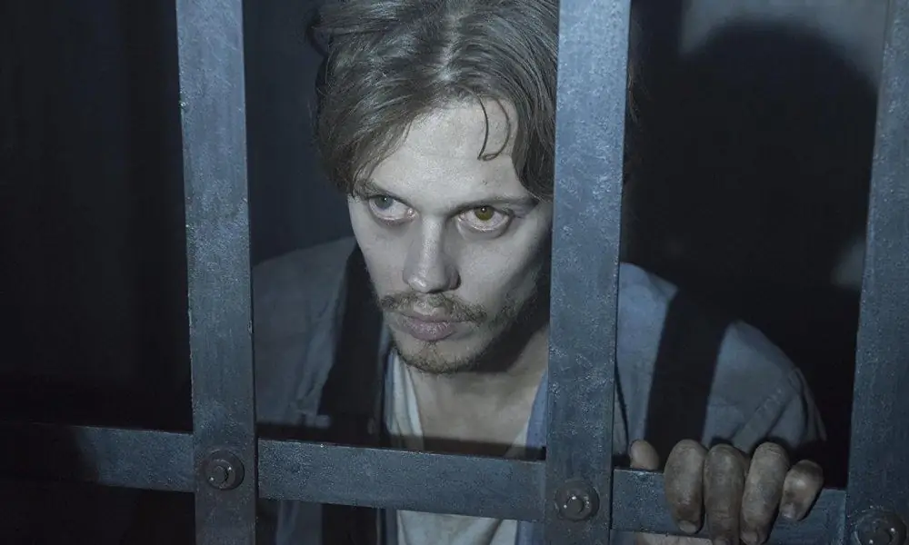 Новый трейлер фильма Hulu «Castle Rock» рассказывает о Билле Скарсгарде и связан с «IT» и «Cujo»
