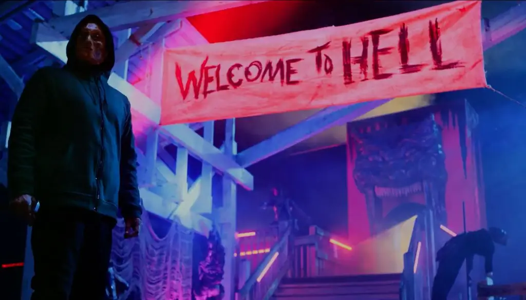 Трейлер Red Band 'Hell Fest' обещает жестокий слэшер