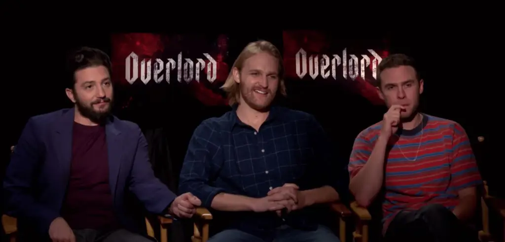 [Видеоинтервью] Актеры сериала «Оверлорд» Уайатт Рассел, Джон Магаро & Иэн Де Кестекер о выживании в учебном лагере