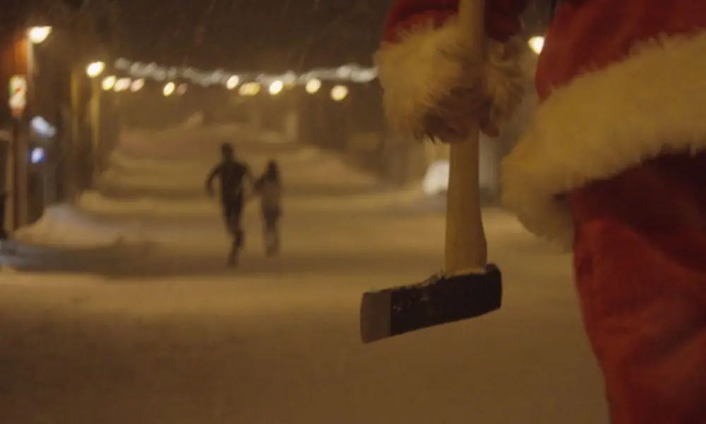 [Обзор] «Рождественская кровь» - забавный, но знакомый фильм про Санта-Клауса-убийцу