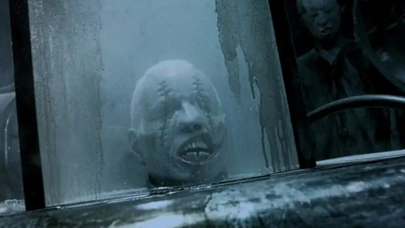 [Мы любим хоррор 90-х] «Дом на холме с привидениями» был правильным сочетанием классики и современности