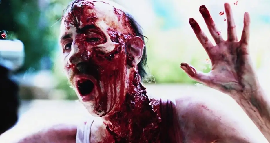 Зак Снайдер режиссирует крупнобюджетный зомби-фильм «Мячи к стене» «Армия мертвых» для Netflix