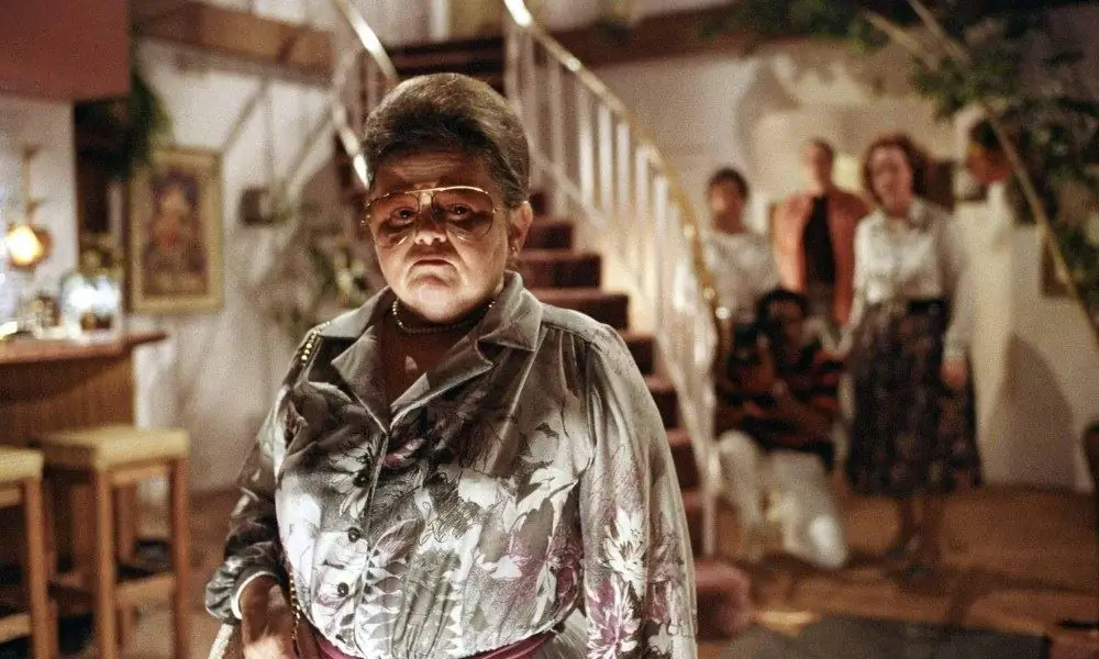 Новый документальный сериал от Shudder расскажет о легендах съемочных площадок Cursed Horror Film