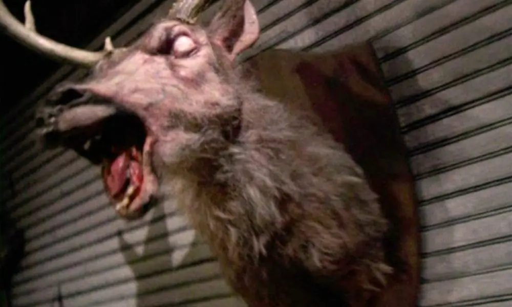 Сиэтл получит квест-комнату «Зловещие мертвецы 2: Dead by Dawn»