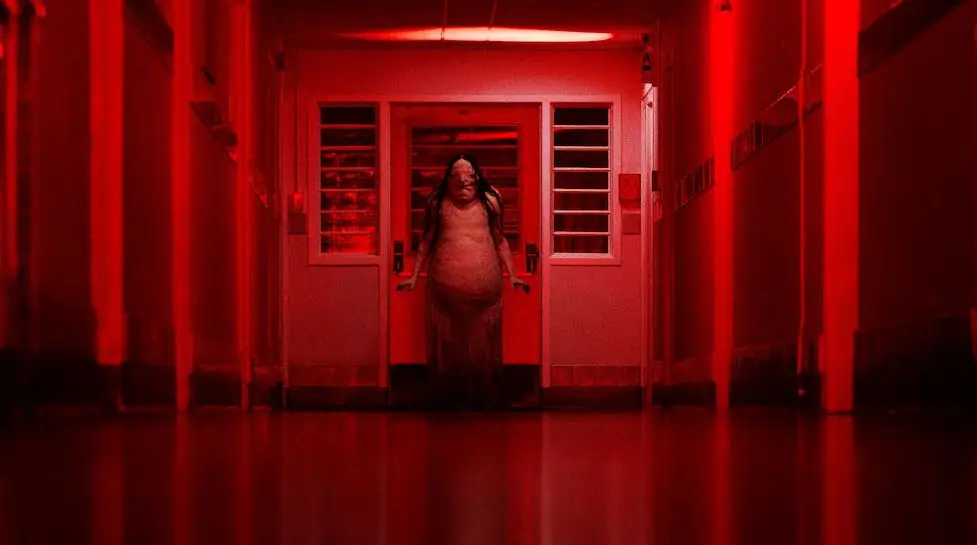 Бледная леди выслеживает новый плакат «Страшные истории для рассказа в темноте»; Тизер-трейлер завтра