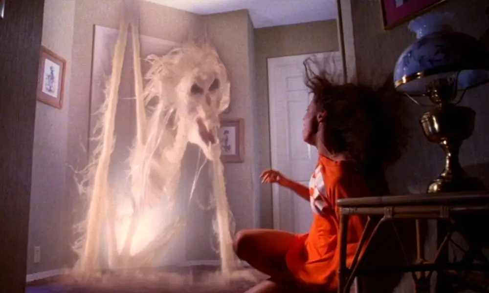 «Полтергейст» переделывают снова вместе с режиссерами «Капитана Америки» и «Мстителей»?
