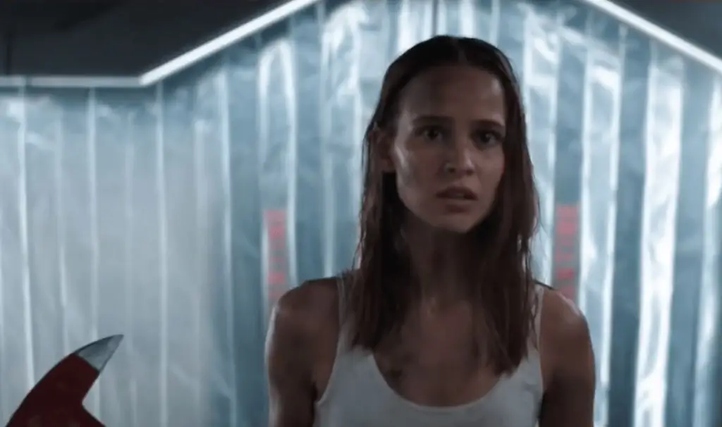 Потрясающие первые кадры «Я – мать», снятые роботом [видео]