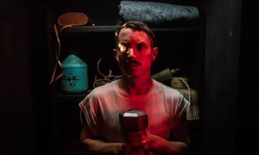 Иди к папочке': Сабан приобретает горячий хоррор Tribeca