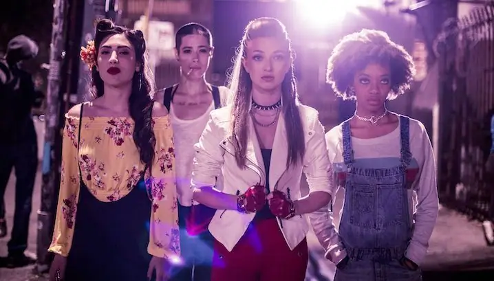 Эксклюзивному клипу «Bit» предлагают лекарство от вампиризма [Видео]