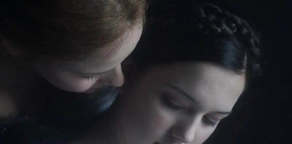 Искушение и одержимость в вампирском ужасе «Кармилла» [трейлер]