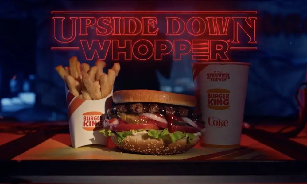 Burger King возвращается в 80-е с перевернутым воппером из сериала «Очень странные дела»
