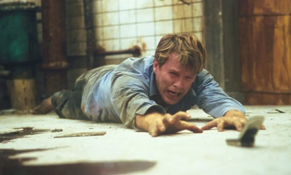 Звезда «Принцессы-невесты» и «Пилы» Кэри Элвес присоединился к ремейку «Черного Рождества» от Blumhouse