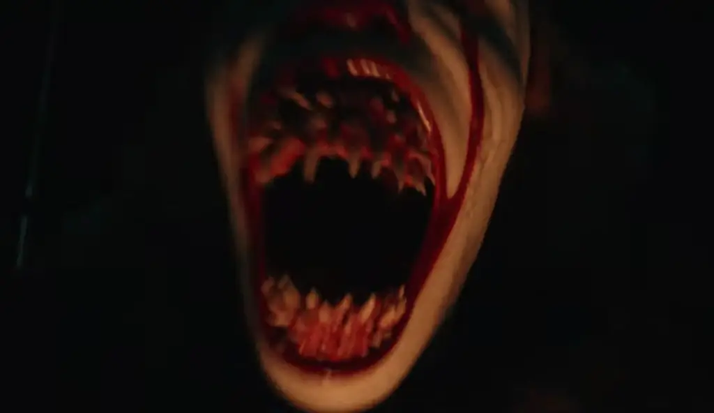 [Видео] Pennywise широко раскрывается в эксклюзивном ролике IMAX для фильма «Оно: Глава вторая»