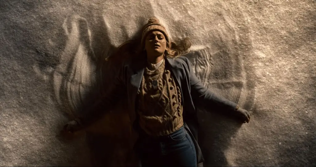 Сестры из женского общества сопротивляются в официальном трейлере ремейка Blumhouse «Черное Рождество»