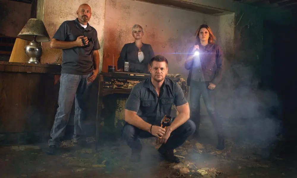 Эти отставные офицеры полиции Висконсина перешли от задержания преступников к аресту призраков