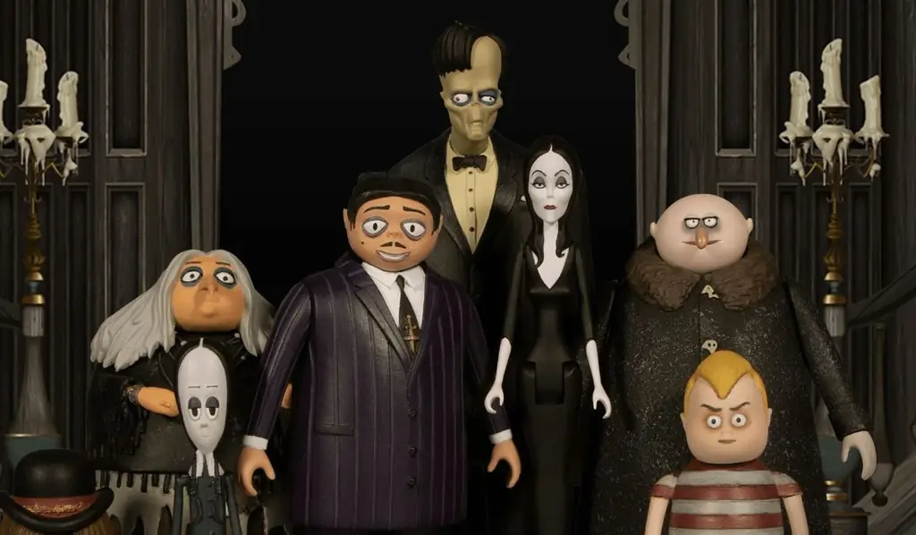 Mezco приносит домой «Семейку Аддамс» с совершенно новой линейкой фигурок